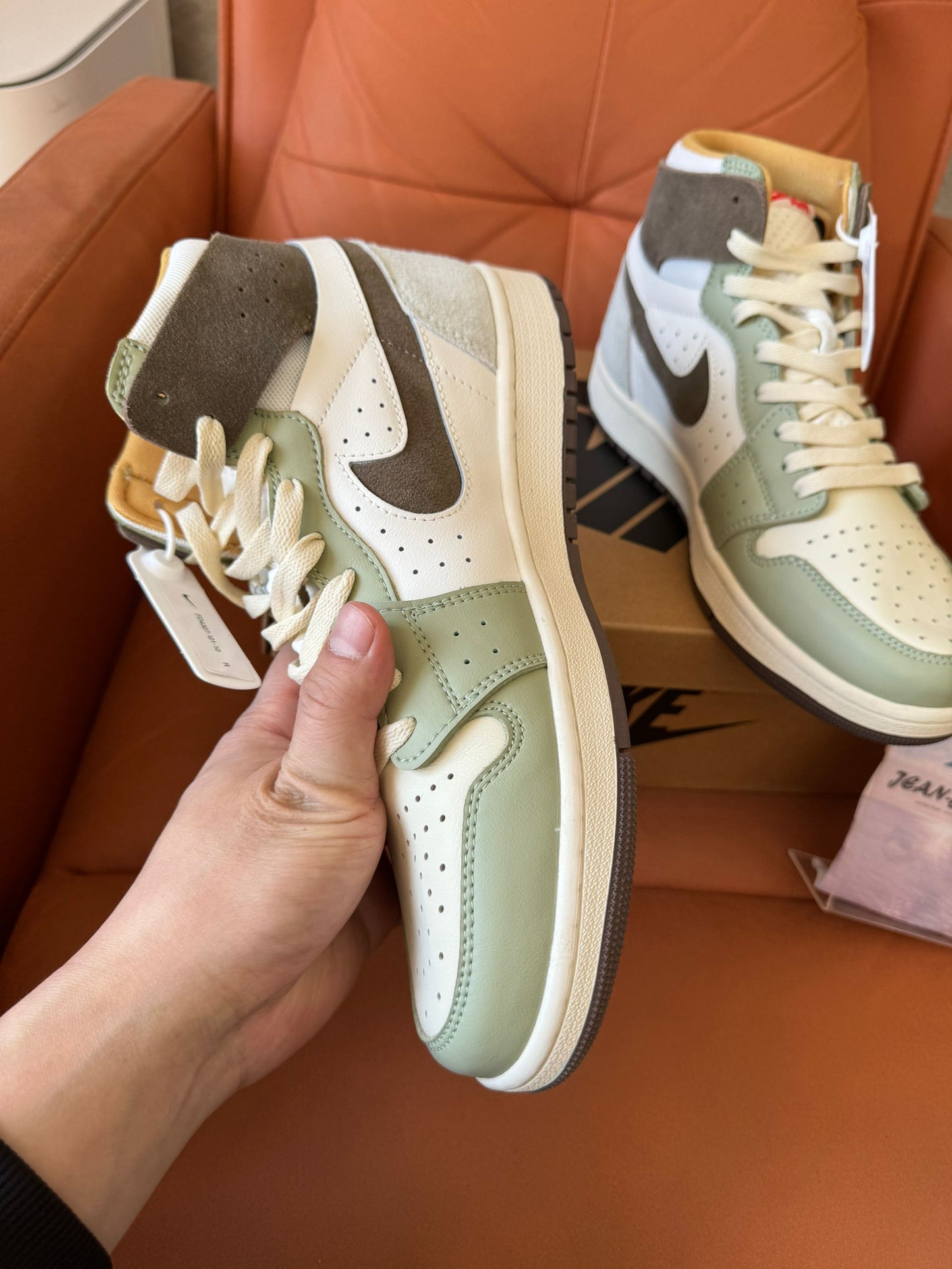 Nike Air Jordan 1 Mid "Verde espuma de mar"