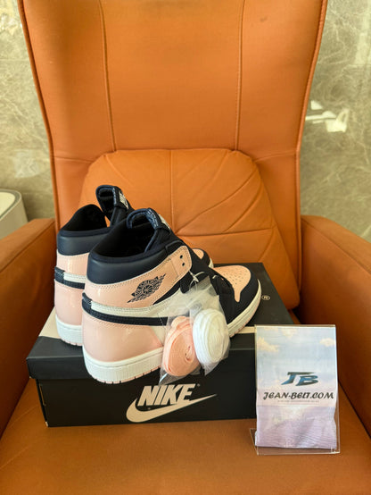 Nike Air Jordan 1 High OG "Rosa Atmósfera"