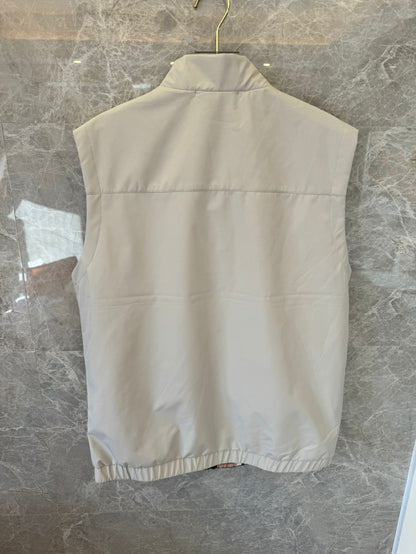 Burberry Lightweight Sleeveless Vest with Vintage Check Lining