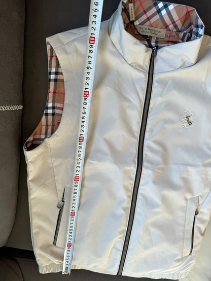 Burberry Lightweight Sleeveless Vest with Vintage Check Lining