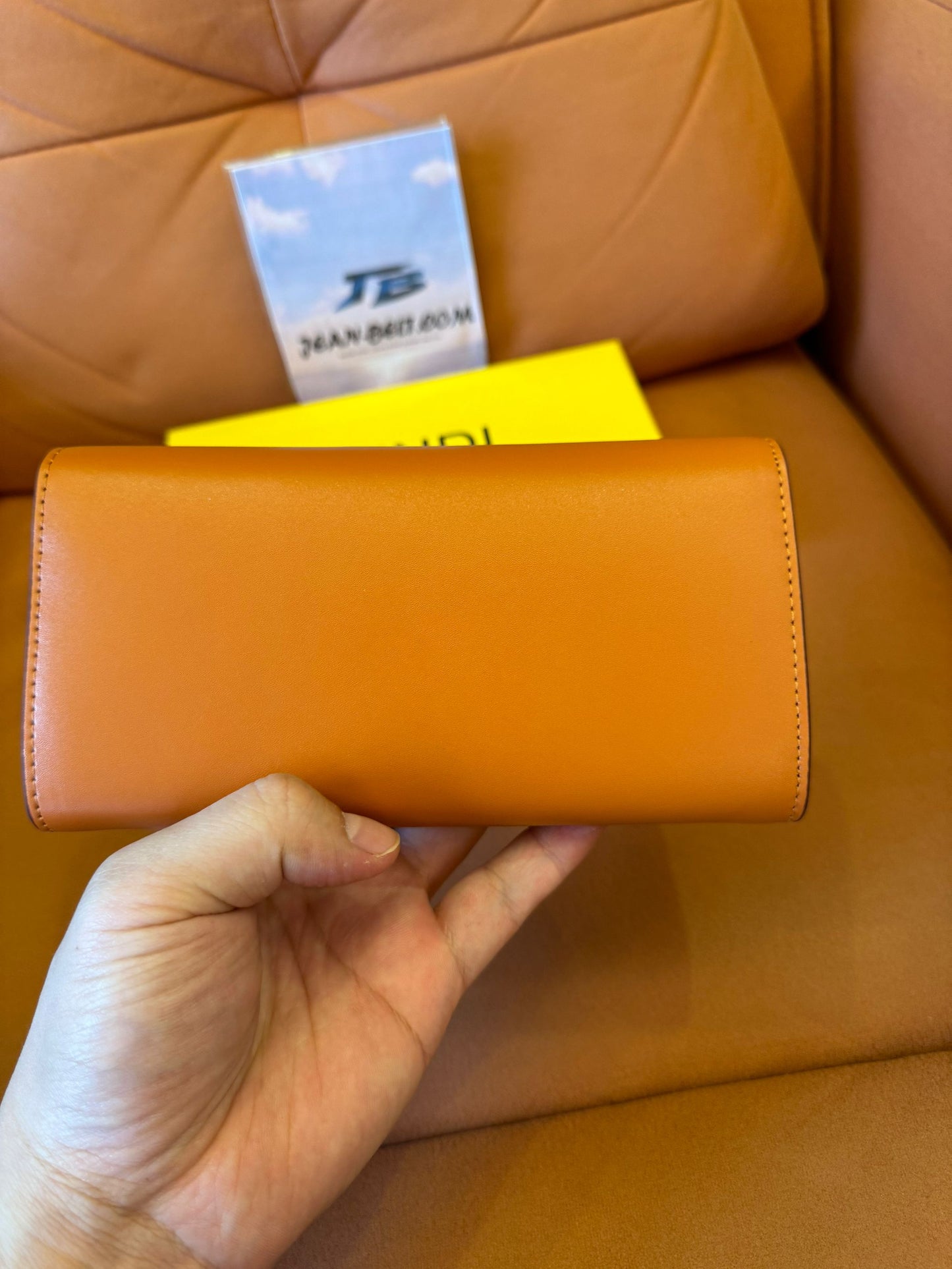 Fendi Roma long leather wallet – camel brown