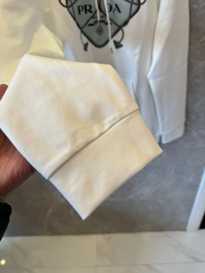 Sudadera con capucha y logotipo blanco de Prada