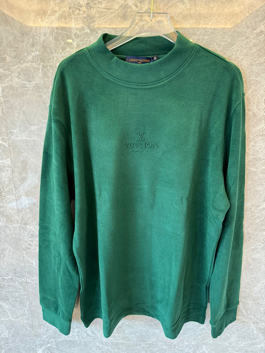 Sudadera minimalista bordada de Louis Vuitton en verde y azul