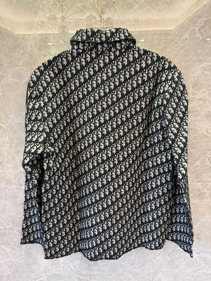 Camisa monograma Dior em preto e branco clássico