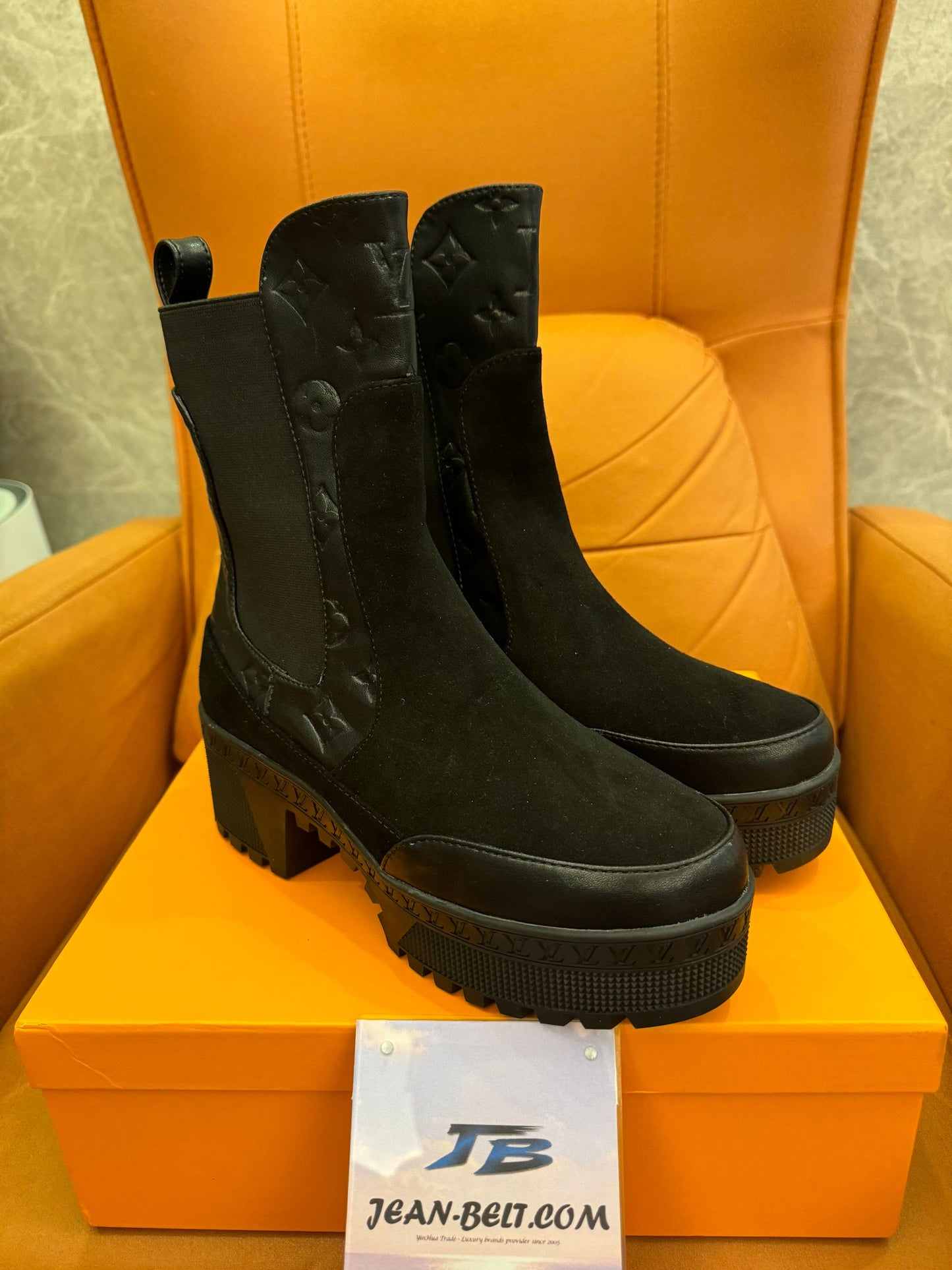 Botín Chelsea con plataforma Laureate de Louis Vuitton