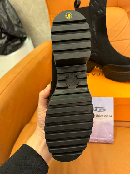 Botín Chelsea con plataforma Laureate de Louis Vuitton
