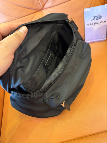 Sac banane Givenchy essentiel u