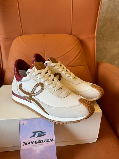 Zapatillas deportivas Loewe de piel y ante con detalle de anagrama característico