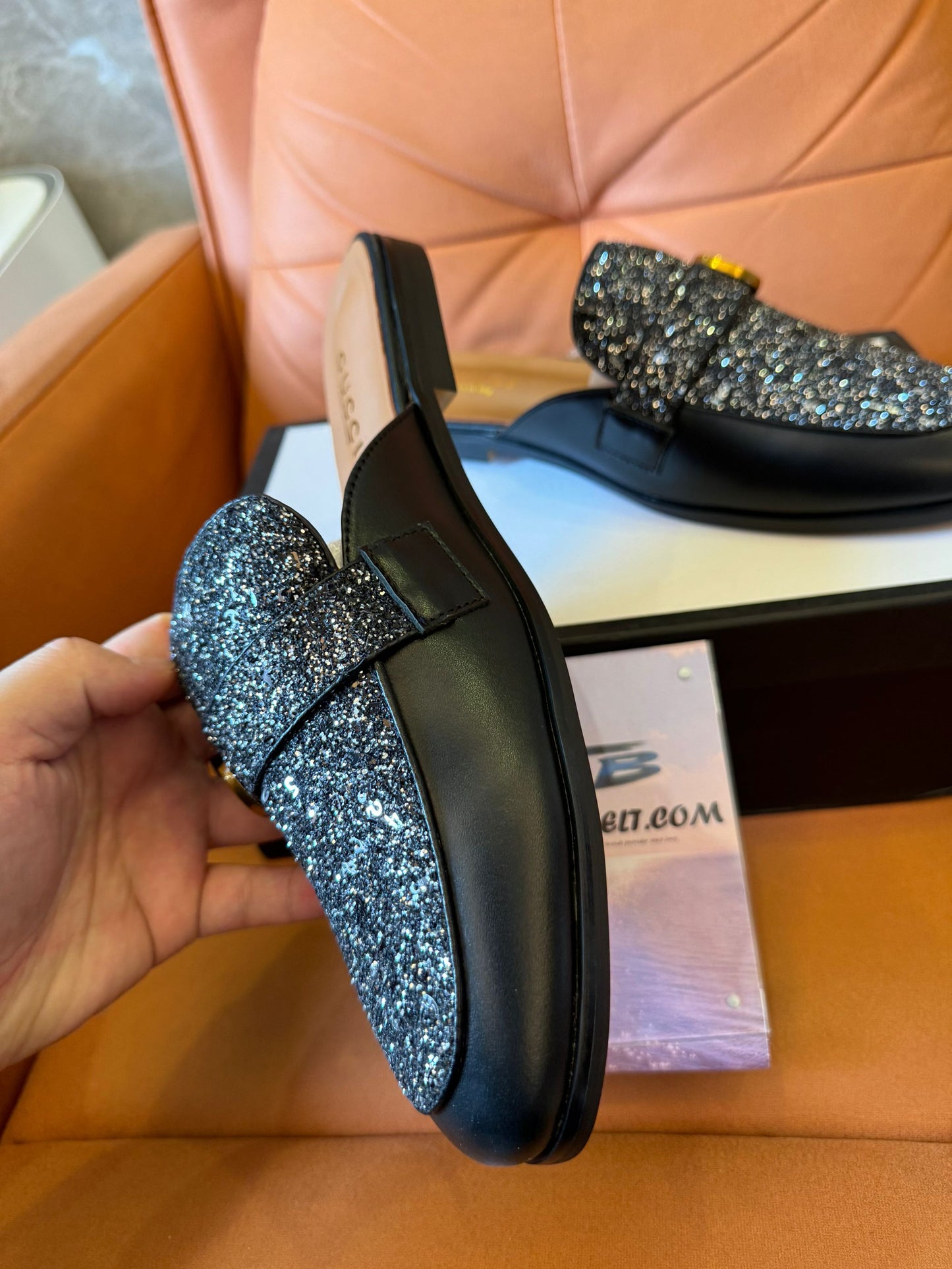 Mulas Gucci com glitter e freio de cavalo