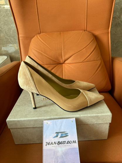 Sandálias de salto alto Jimmy Choo, com detalhes em couro, salto agulha
