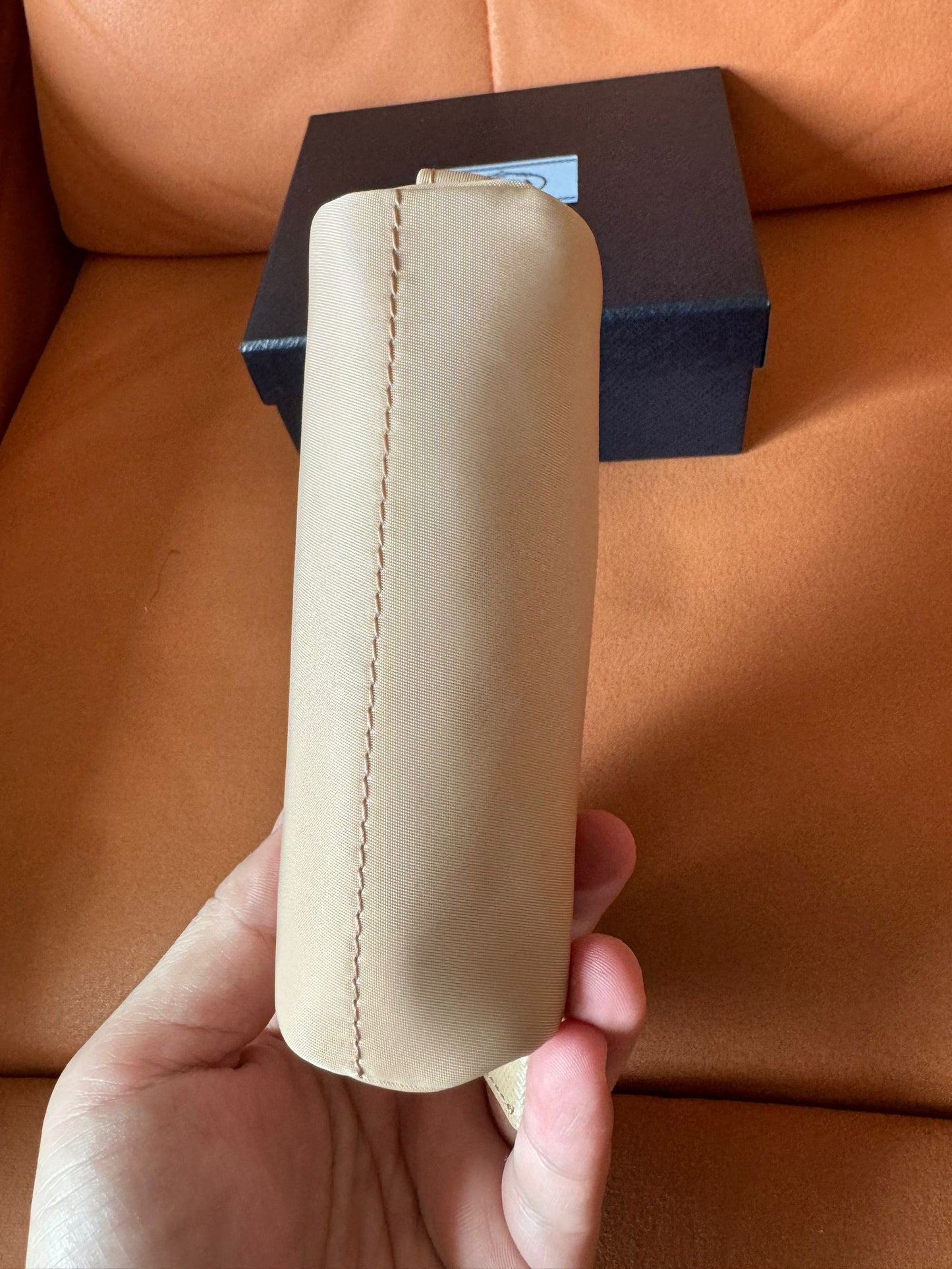 Bolsas y estuches de maquillaje Prada