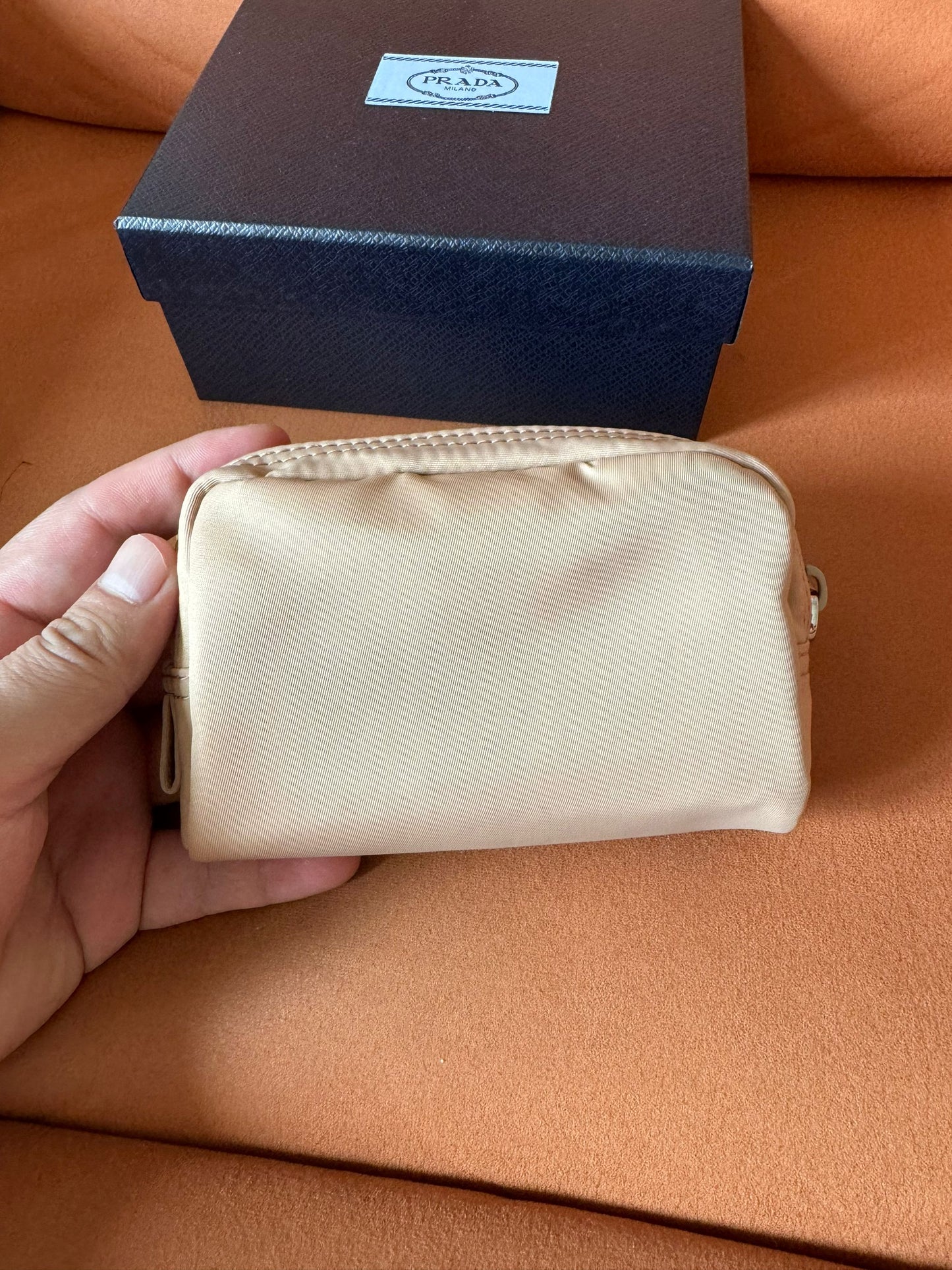 Bolsas y estuches de maquillaje Prada
