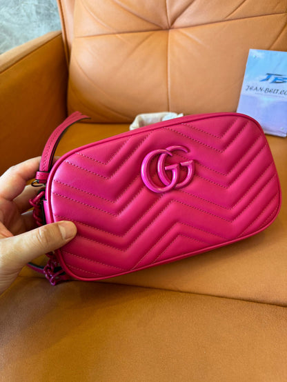 Sac à main Gucci gg marmont matelassé petit pour femme rose