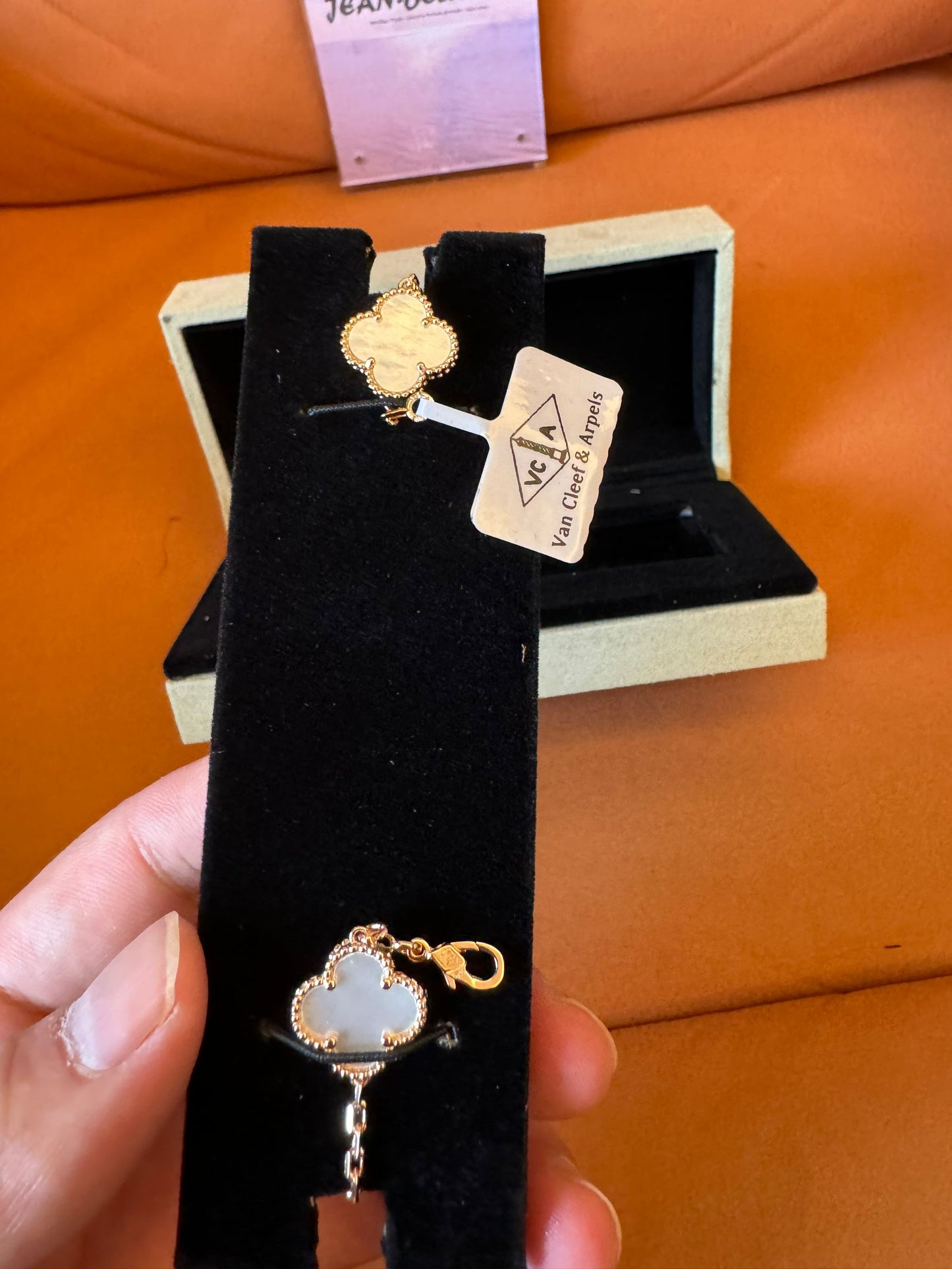 Van Cleef & Arpels Vintage Alhambra bracelet in rose gold and mother-of-pearl