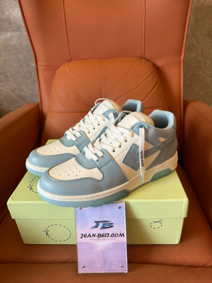 Zapatillas Off-White™ Out of Office en azul claro/blanco