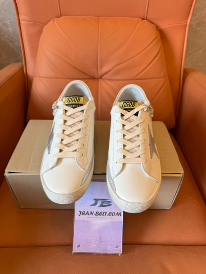 Zapatillas deportivas Golden Goose Super-Star con adornos de cristales