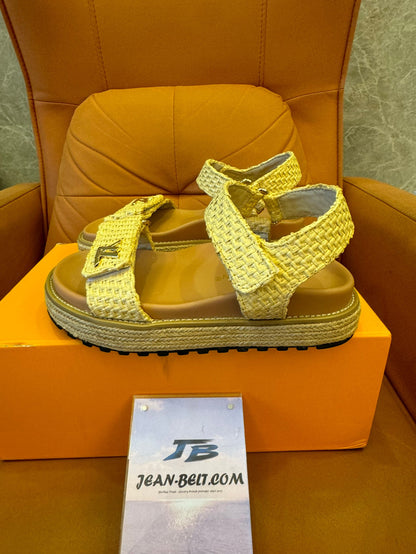 Sapatos Chanel Mules Plataforma Sandálias de Praia