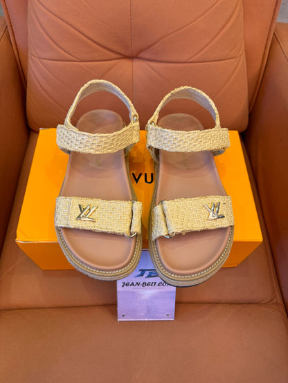 Sapatos Chanel Mules Plataforma Sandálias de Praia