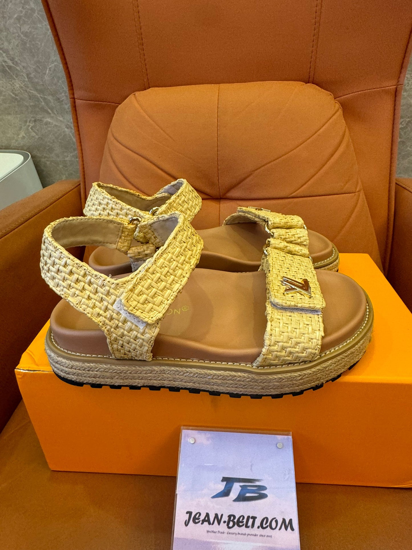 Sapatos Chanel Mules Plataforma Sandálias de Praia