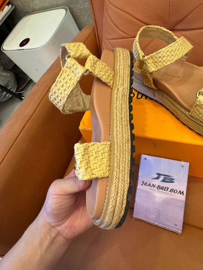 Sapatos Chanel Mules Plataforma Sandálias de Praia