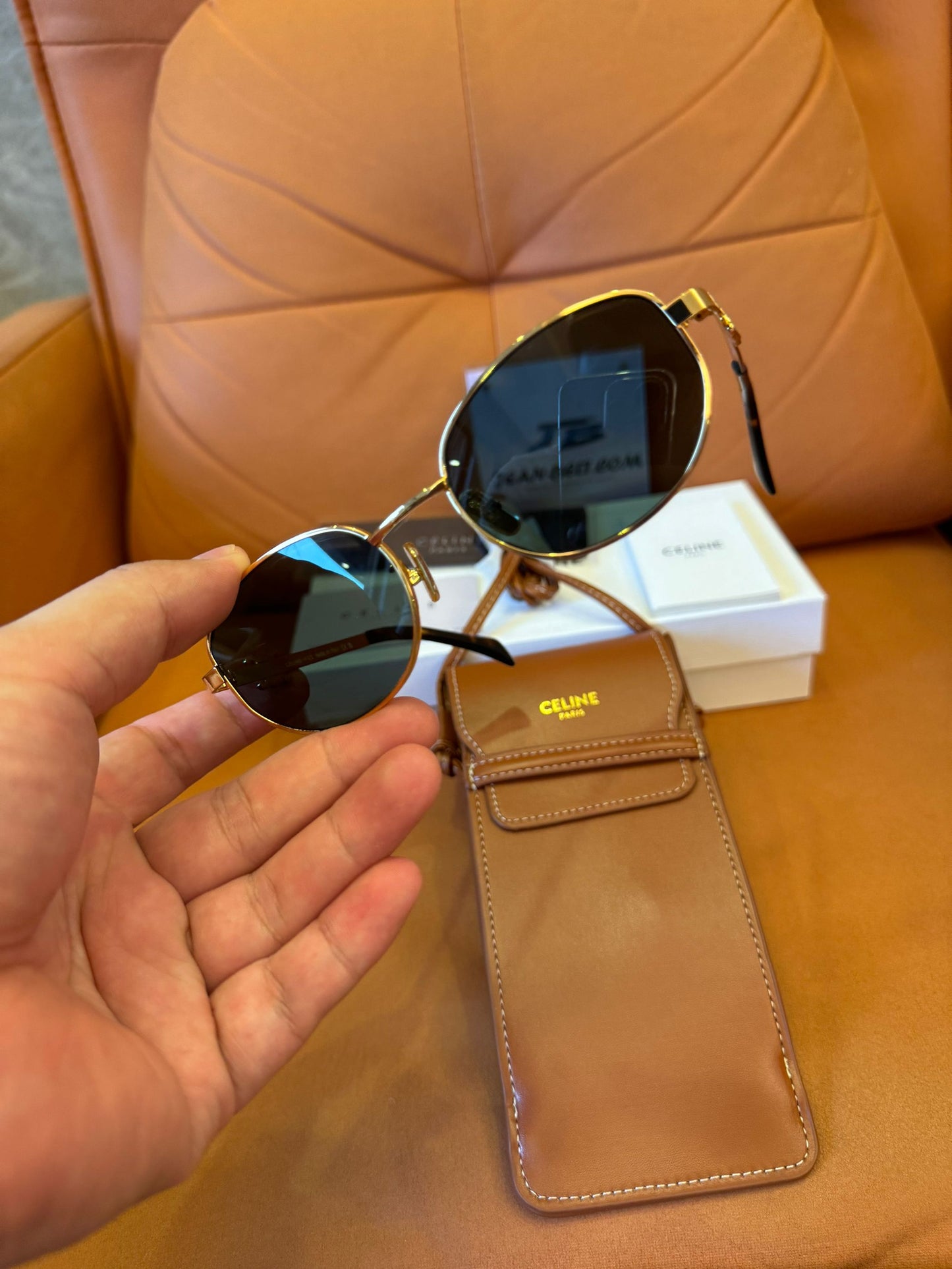 Celine Aviator Sunglasses CL40069U