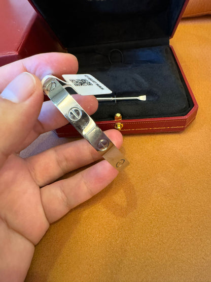 Cartier Love Bracelet in White Gold with Screwdriver
