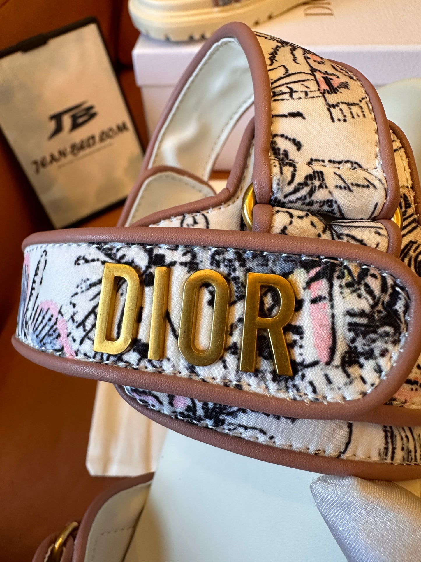 Sandalias de lona con bordado oblicuo de Christian Dior y tiras ajustables