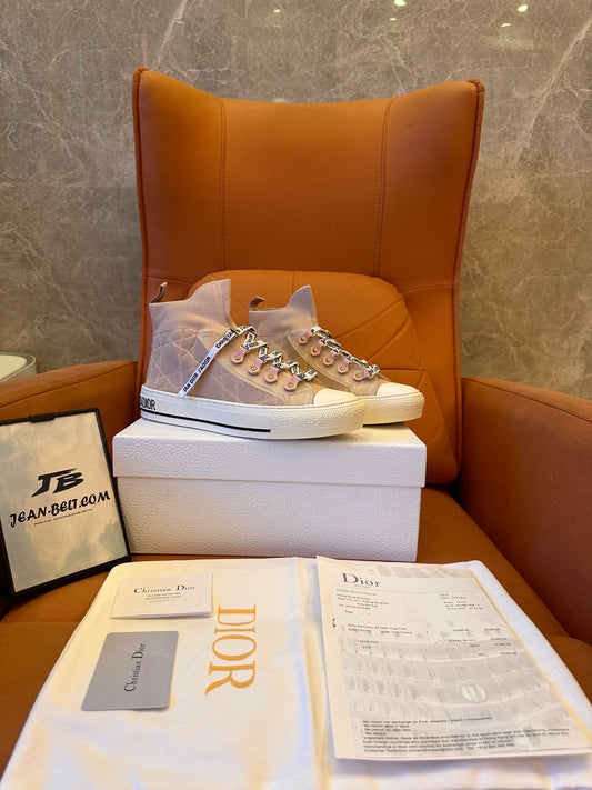 Zapatillas altas rosas Dior J'Adior con cordones de la marca