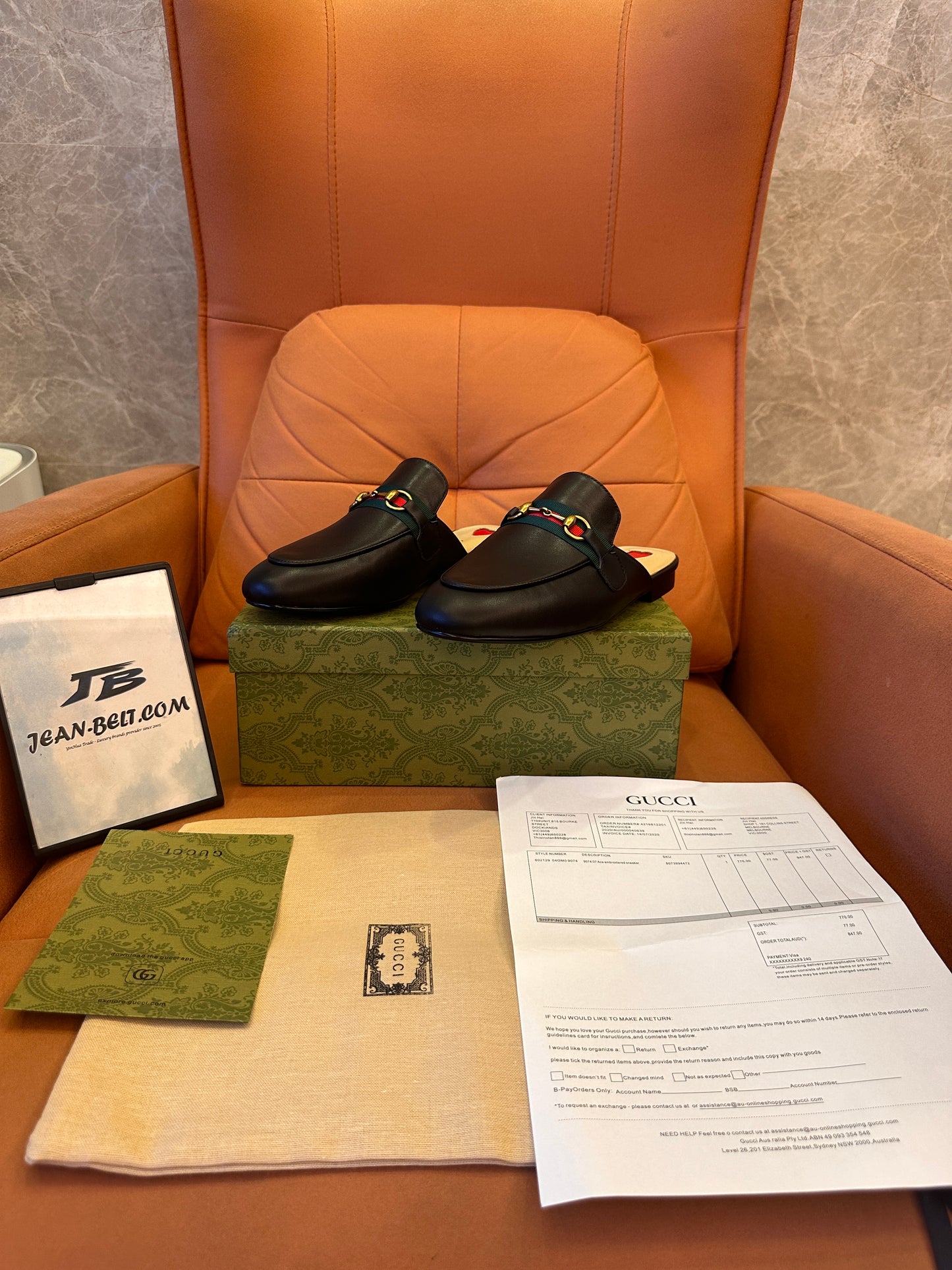 Mulas de couro Gucci Princetown com detalhe de teia