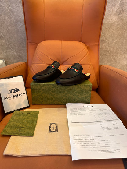 Mulas de couro Gucci Princetown com detalhe de teia