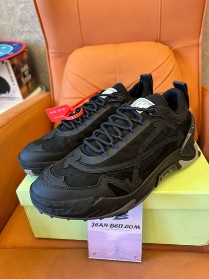 Tênis off-white preto
