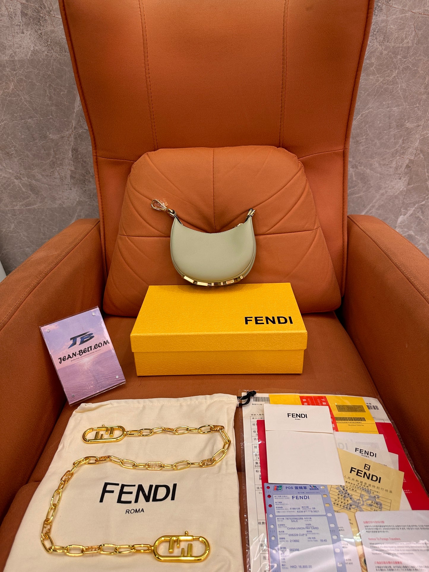 Sac sous le bras Fendi graphy croissant mini vert menthe