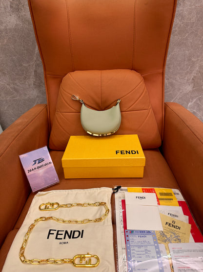 Sac sous le bras Fendi graphy croissant mini vert menthe