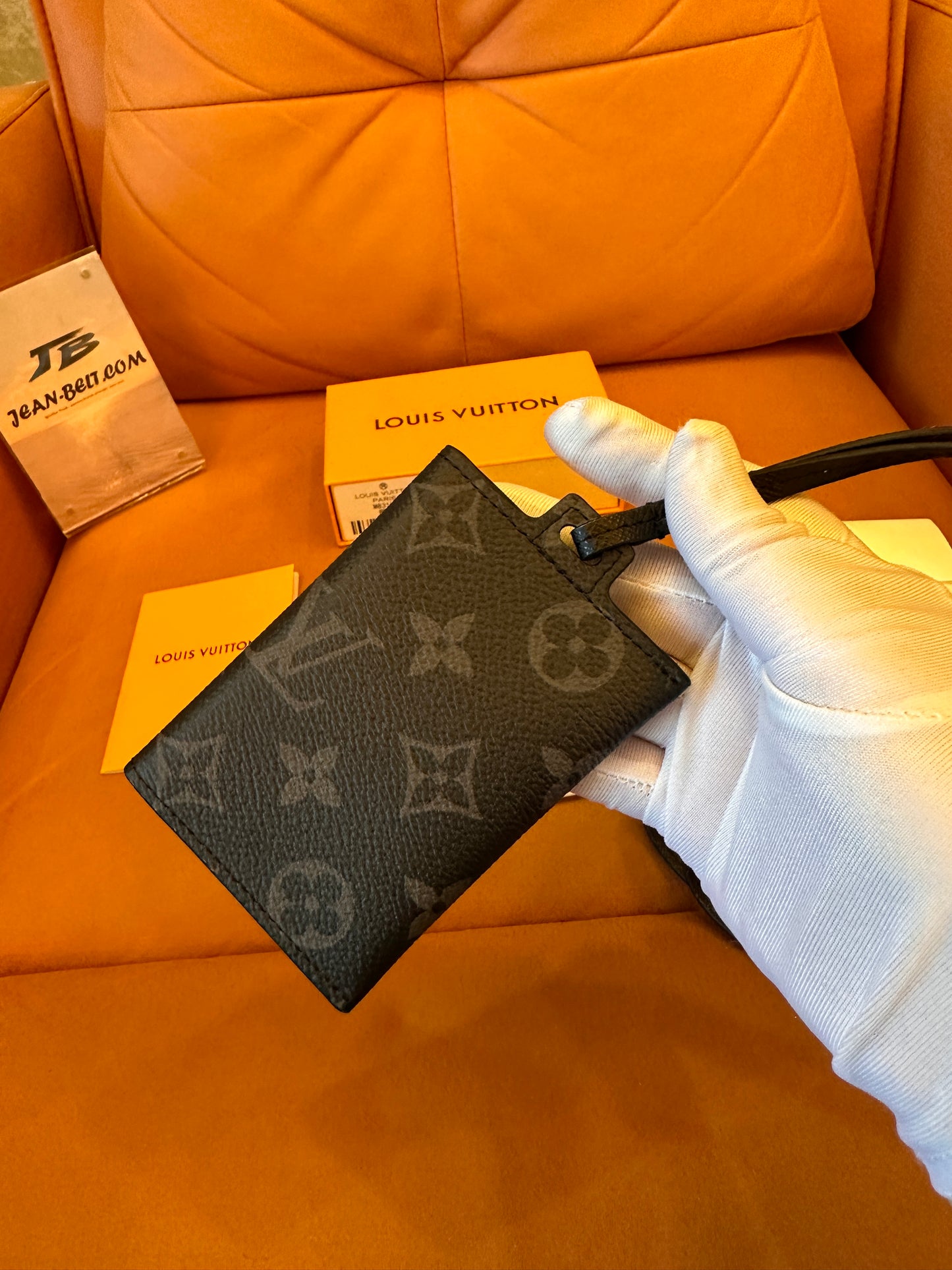 Colar porta-cartões Louis Vuitton, bolsa de identidade m83153