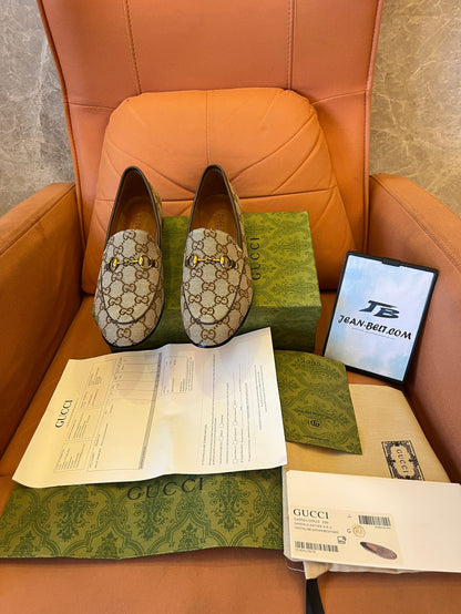 Mocassins de lona GG originais da Gucci em bege e ébano para mulheres