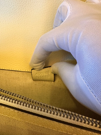 Gucci dionysus white leather chain wallet