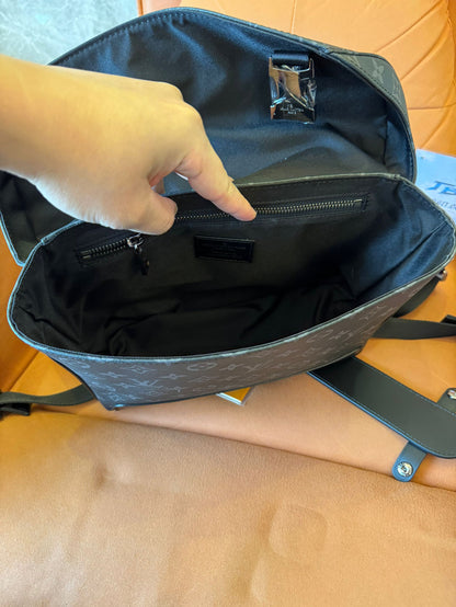 Louis Vuitton Messenger Voyager Monogram Eclie m40511 Bag