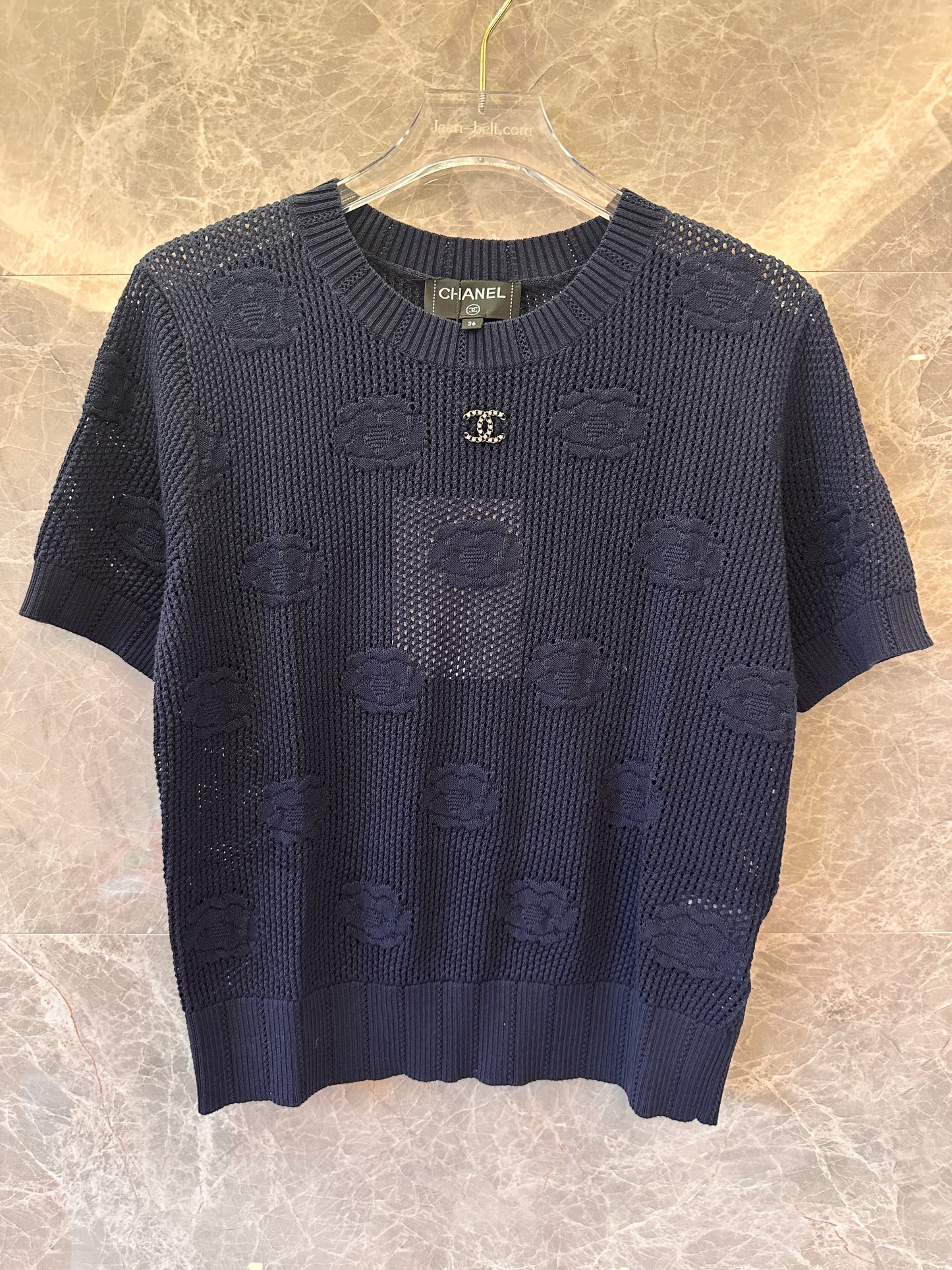 Top en tricot à manches courtes Chanel Camélia
