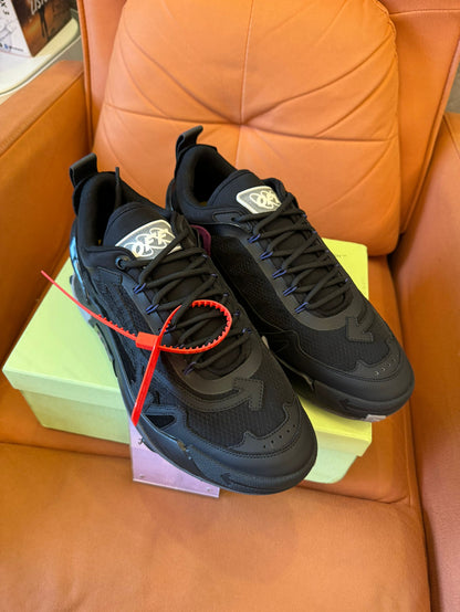 Tênis off-white preto