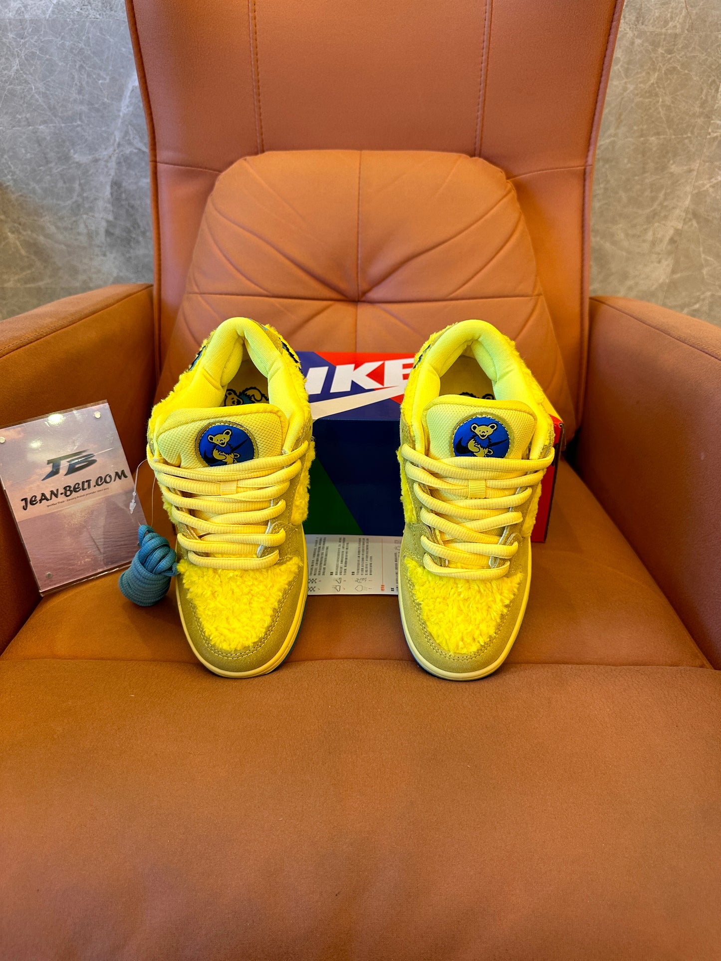 Zapatillas Nike Dunk SB Low Cut Grateful Dead Dancing Bear Opti Yellow
