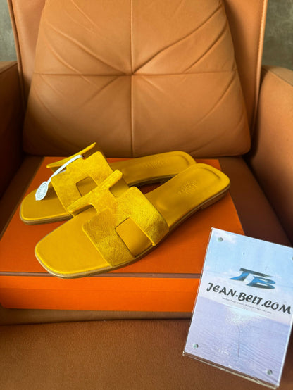 Chinelos Hermès sandália laranja topázio camurça couro amarelo