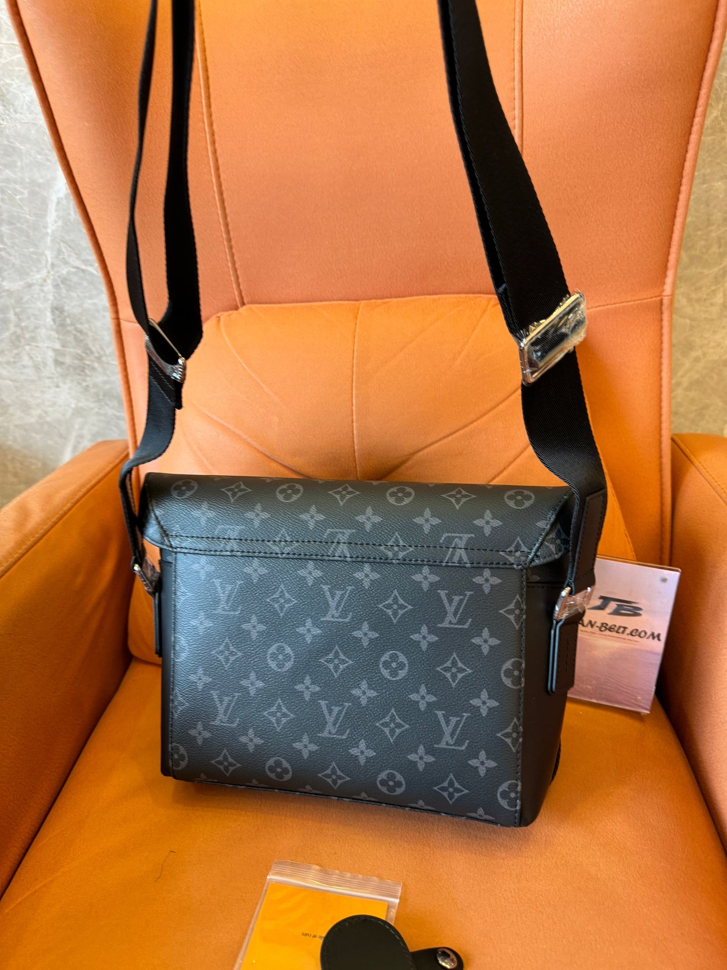 Louis Vuitton Messenger Voyager Monogram Eclie m40511 Bag