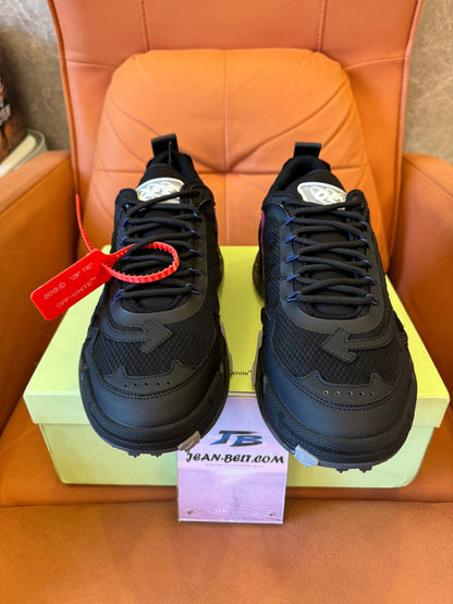 Tênis off-white preto