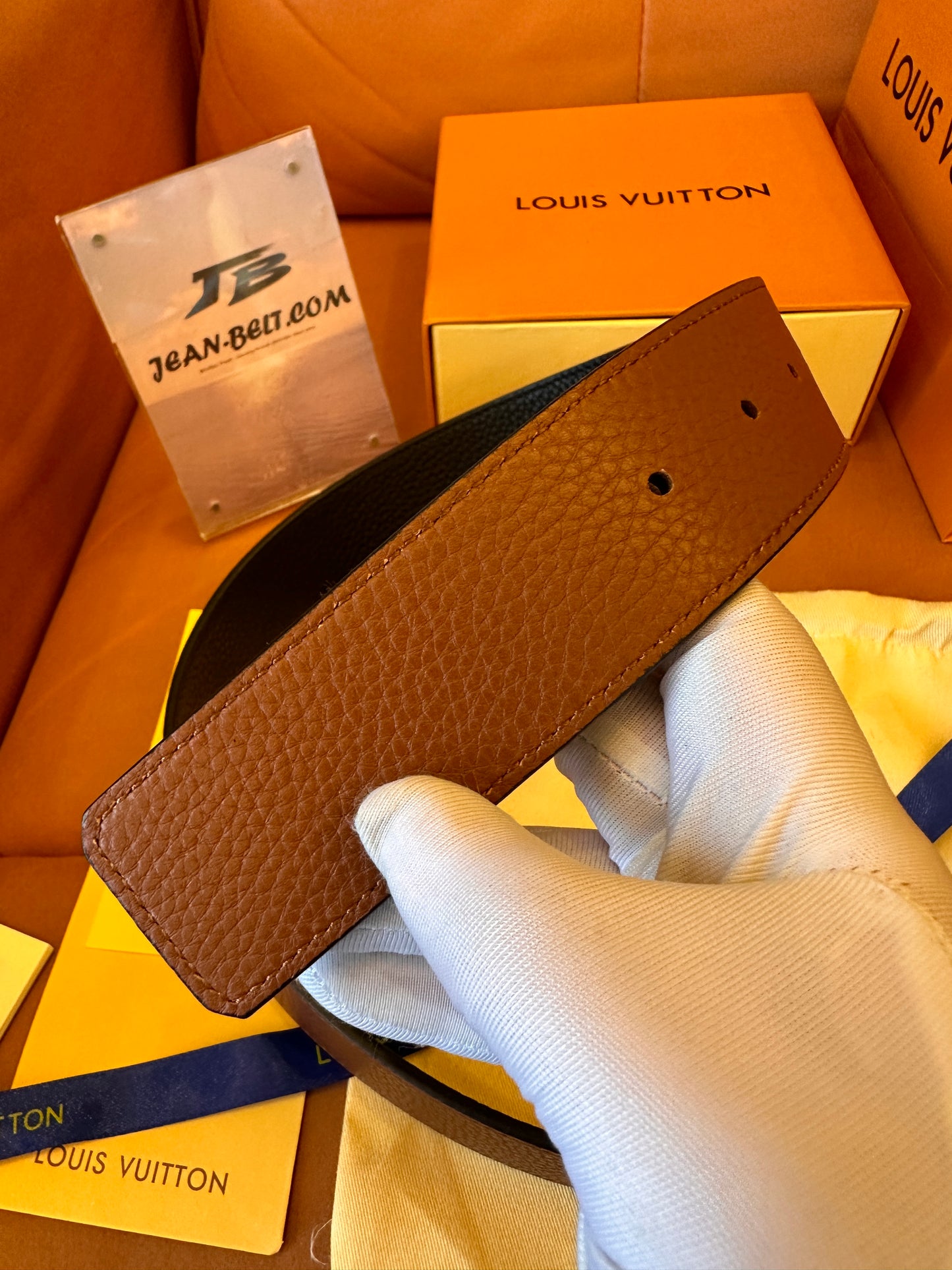 Cinto Louis Vuitton marrom