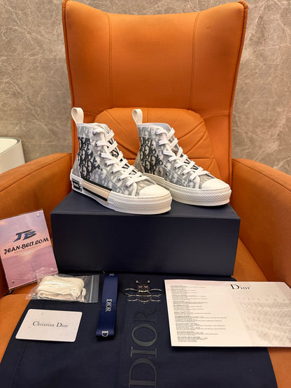 Tênis Dior b23 cano alto branco e preto Dior Oblique Canvas