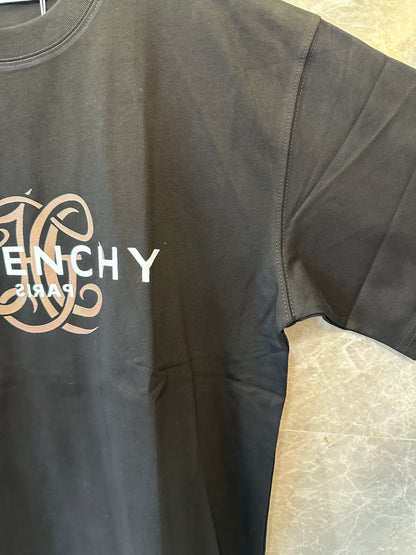Givenchy Black Logo T-shirt – Paris Emblem