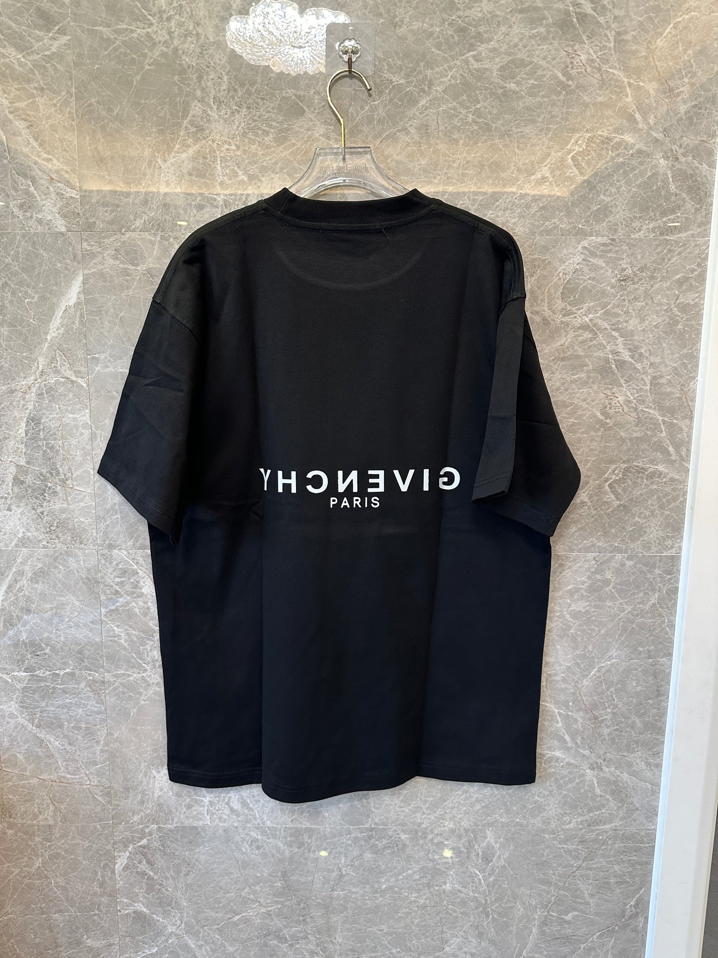 Givenchy Black Logo T-shirt – Paris Emblem