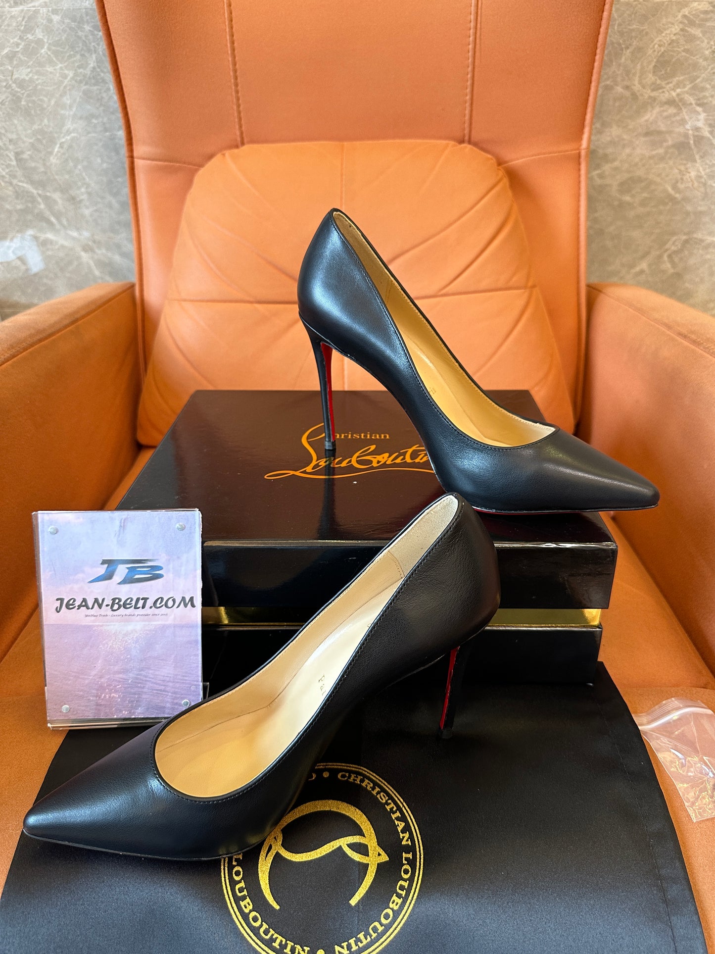 Christian Louboutin So Kate black leather pumps