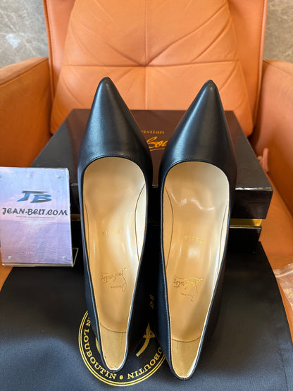 Christian Louboutin So Kate black leather pumps