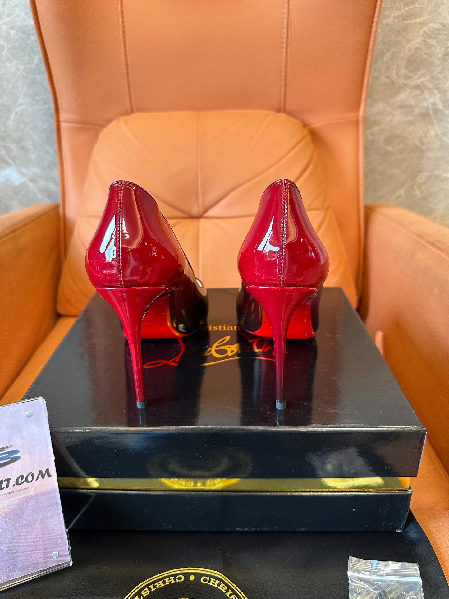 Christian Louboutin So Kate Patent Leather Pumps – Red & Black Ombre